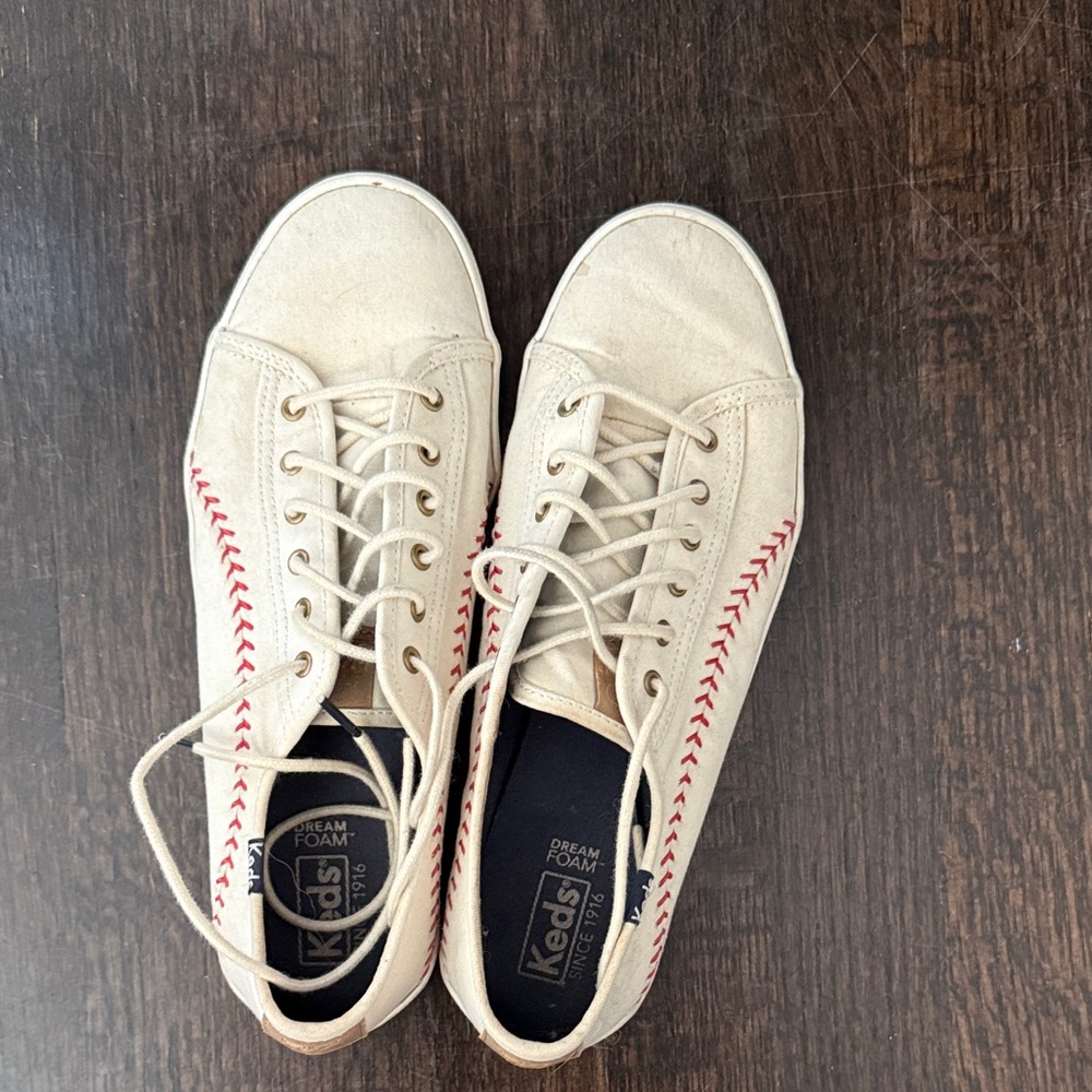 Keds Off-White Sneakers with Red Accents